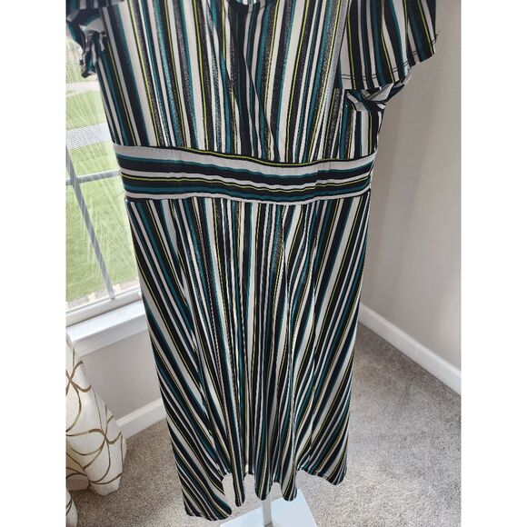 Torrid Midi Crepe Studio Knit Flutter Sleeve Dress Size 1 - Picture 8 of 13